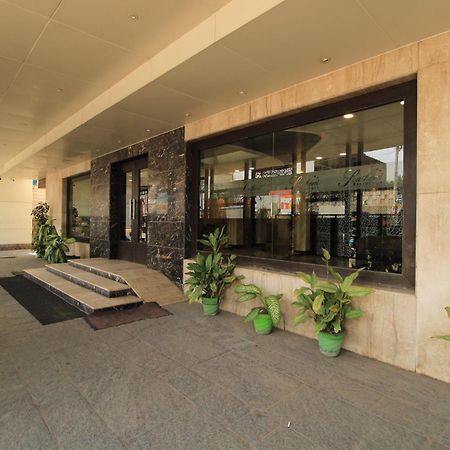 Hotel Southern Residency Kelambakkam Exterior photo
