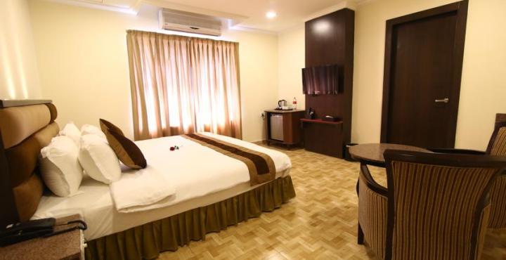 Hotel Southern Residency Kelambakkam Exterior photo