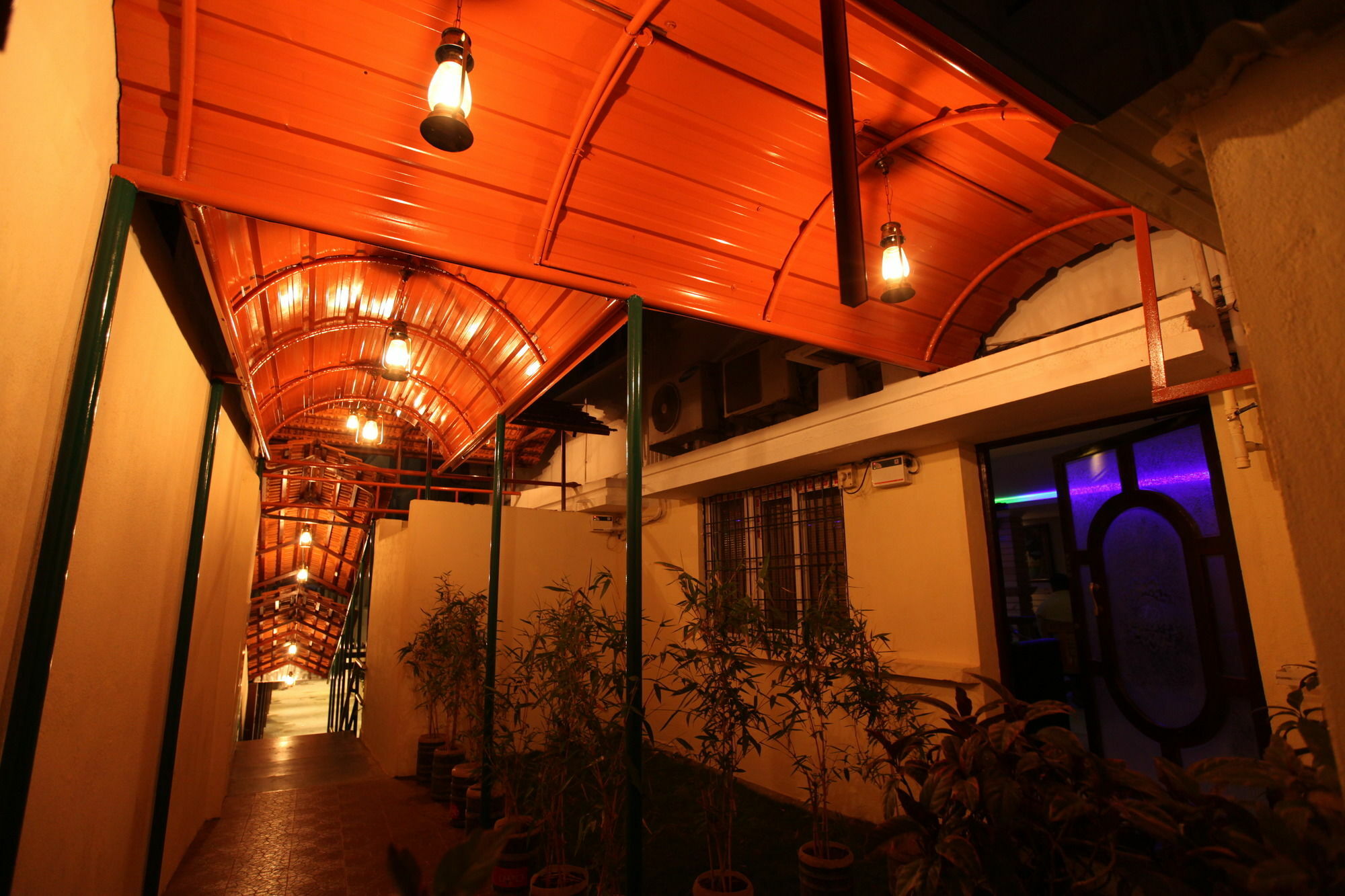 Hotel Southern Residency Kelambakkam Exterior photo